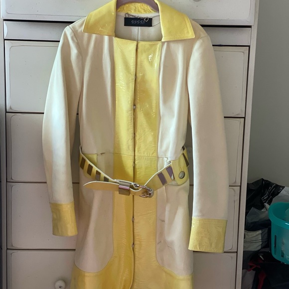 gucci yellow coat